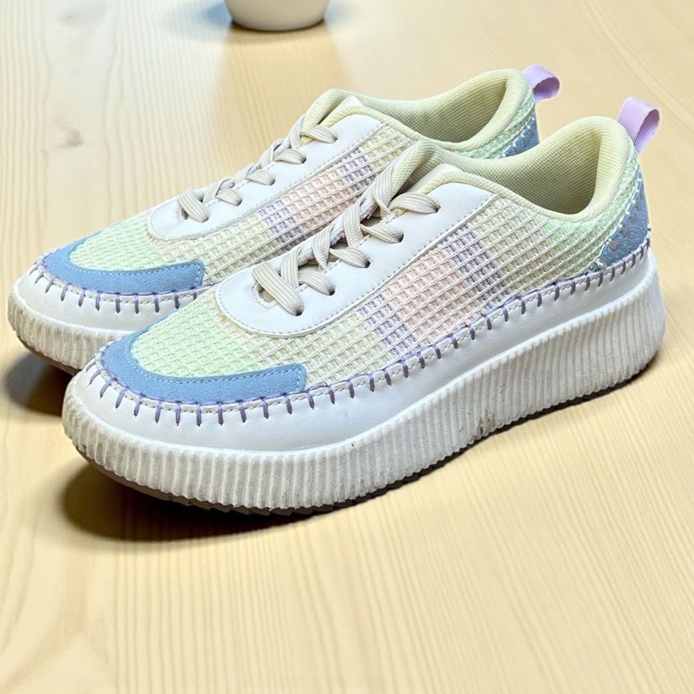 Nicole Miller Brita Woven Rainbow Pastel Platform Sneaker in Beige Mist Sz 8 - Picture 3 of 10